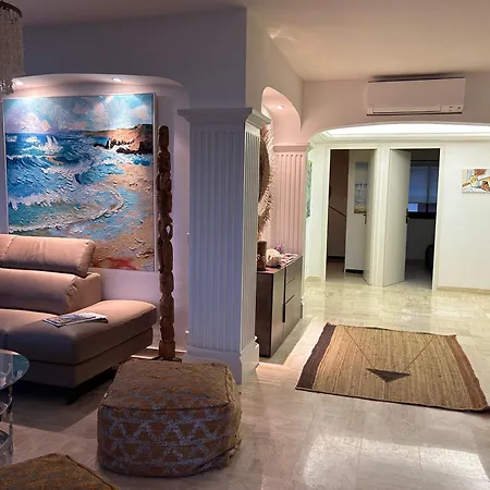 דירה Premium Sea Front