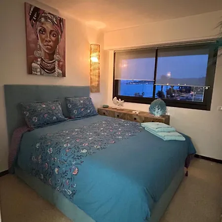 Apartment Premium Sea Front