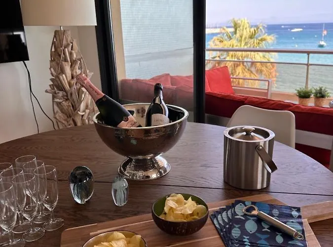 Апартаменти Premium Sea Front