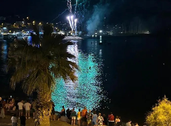 דירה Premium Sea Front לה לבאנדו