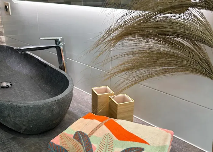 Premium Sea Front לה לבאנדו