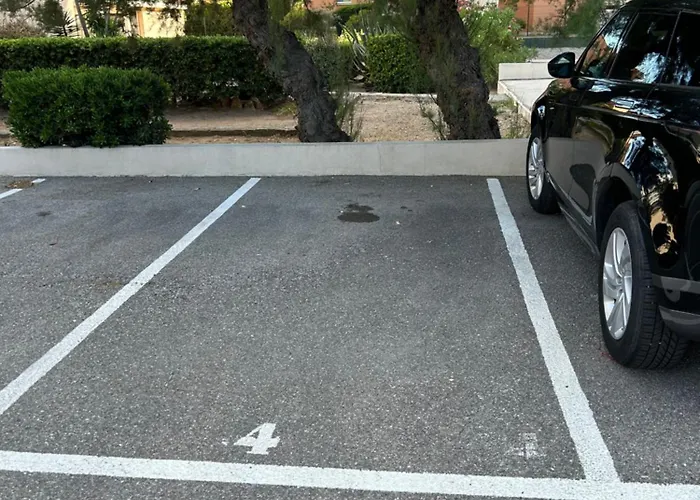 Апартаменти Premium Sea Front Ле-Лаванду