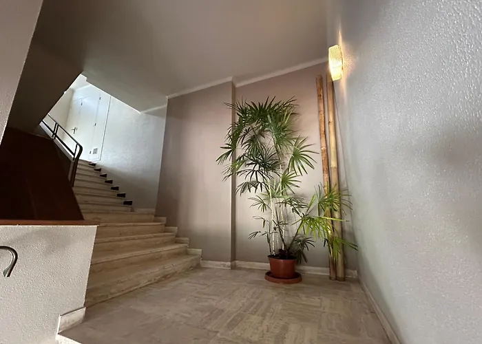 Premium Sea Front Апартаменти