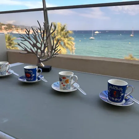 Апартаменты Premium Sea Front Ле-Лаванду
