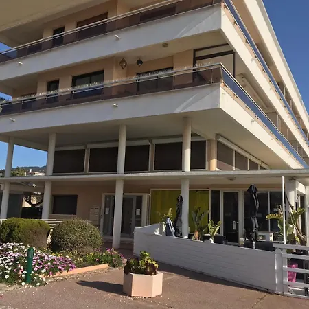 Premium Sea Front Appartement