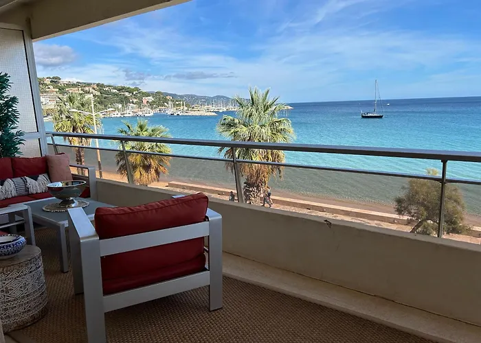 Lägenhet Premium Sea Front Le Lavandou