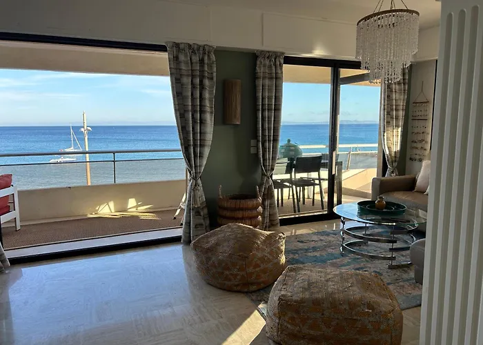 Premium Sea Front * Le Lavandou